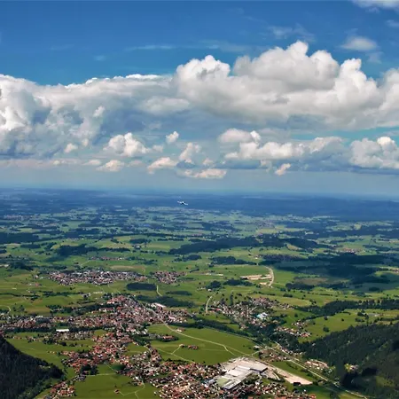 Appartamento Falkenstein - Ruhige Familienfreundliche 3-zimmer-ferienwohnung Mit Alpenpanorama In Mitte Pfronten