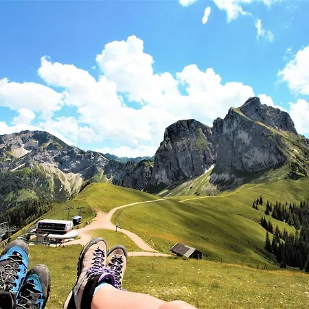 Falkenstein - Ruhige Familienfreundliche 3-zimmer-ferienwohnung Mit Alpenpanorama In Mitte